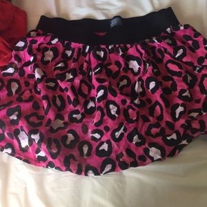 Pink Leopard Skirt Large in Girls